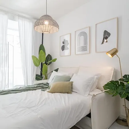 Casa Boma - Modern And Stylish With Private Terrace - Lapa Iv Apartment Lisbon