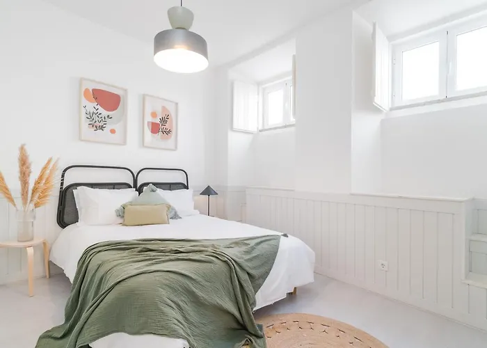 Casa Boma - Modern And Stylish With Private Terrace - Lapa Iv Appartement