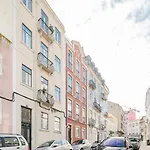 Casa Boma - Modern And Stylish With Private Terrace - Lapa Iv * Лісабон