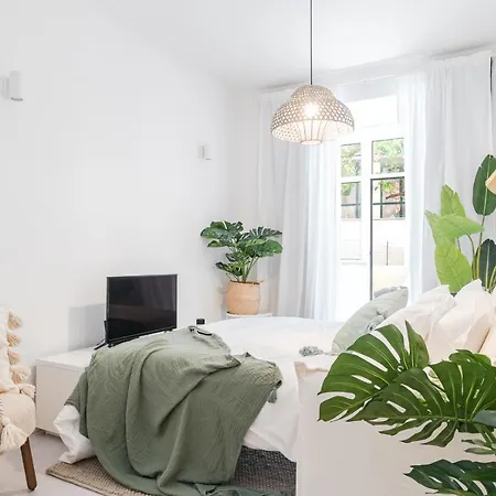 Casa Boma - Modern And Stylish With Private Terrace - Lapa Iv Апартаменти