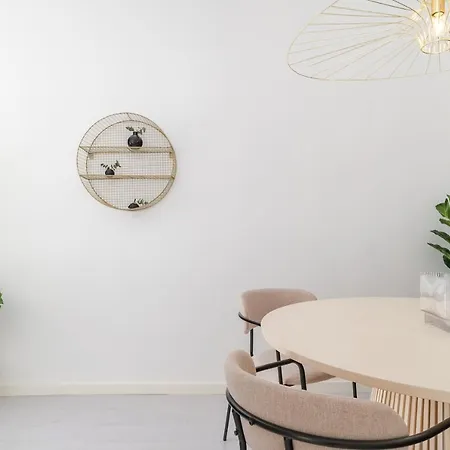 Апартаменти Casa Boma - Modern And Stylish With Private Terrace - Lapa Iv *